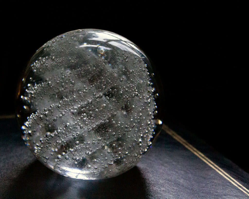 Glass paperweight